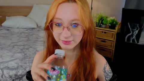 Lola online show from 03/20/26, 01:54