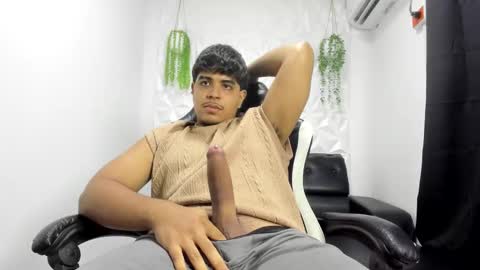 darkalphax01 online show from 03/20/26, 07:52