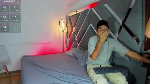 Aron - Megan  online show from 02/25/25, 04:21