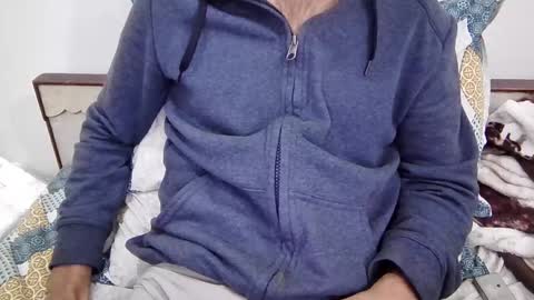 just a guy online show from 12/19/25, 06:37