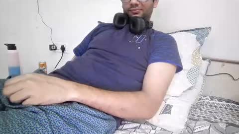 just a guy online show from 07/29/26, 06:17