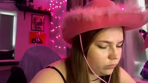 darkcharm1 online show from 02/17/26, 11:50