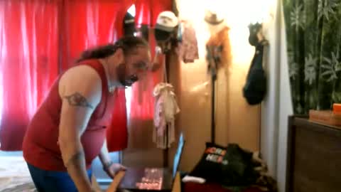 Snapshot of darkfistlighthand chatting on 01/15/26, 03:49 darkfistlighthand online show from 01/15/26, 03:49