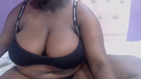 darkgiantmelanin online show from 04/14/26, 09:54