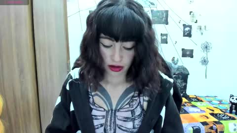 Snapshot of darkkittenuwu chatting on 02/23/25, 07:17 Hi Im Yuri independent modelhelp me get my 111 hands upuwu online show from 02/23/25, 07:17