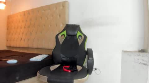 darkknightx01 online show from 03/13/26, 01:34