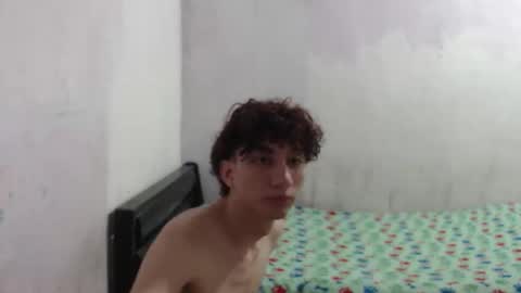 darkknightx01 online show from 04/17/26, 06:55