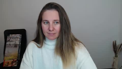 Snapshot of darklure_ chatting on 10/19/25, 01:34 Anna online show from 10/19/25, 01:34