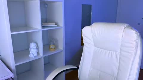 darkmoon____ online show from 11/13/25, 03:00