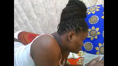 SHANICE online show from 10/21/25, 11:00