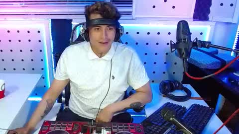 DARKO0717 online show from 10/28/25, 01:20