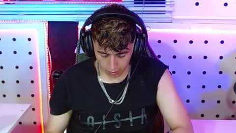 DARKO0717 online show from 11/01/25, 11:07