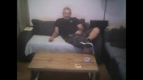 Snapshot of darko9504265 chatting on 10/05/25, 04:49 darko9504265 online show from 10/05/25, 04:49