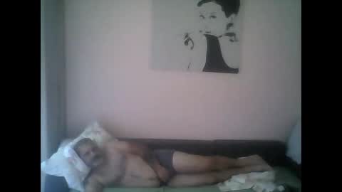 Snapshot of darko9504265 chatting on 05/31/26, 08:10 darko9504265 online show from 05/31/26, 08:10
