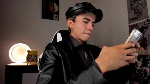 Darko online show from 10/24/25, 09:33