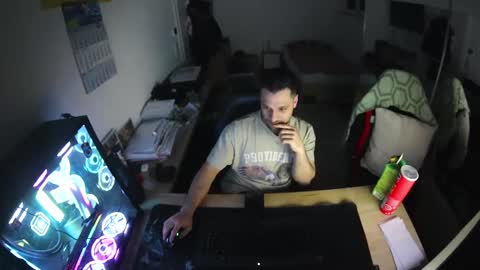 darkschneider_ online show from 02/15/25, 05:51