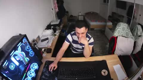 darkschneider_ online show from 02/16/25, 11:37