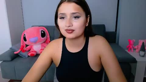 Amelie online show from 05/27/26, 04:15