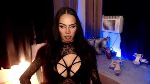 HAPPY BIRTHDAY MISTRESS MADRIANA online show from 12/15/25, 11:47