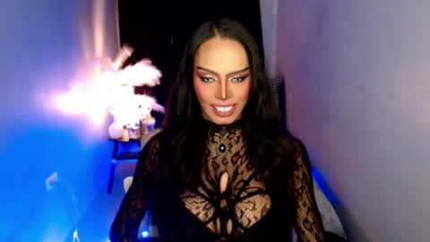 Snapshot of darksoul_mistress chatting on 05/20/26, 05:35 HAPPY BIRTHDAY MISTRESS MADRIANA online show from 05/20/26, 05:35