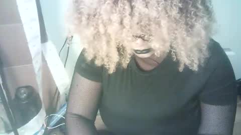 DarkSundaze online show from 05/17/26, 09:33