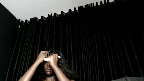 Snapshot of darktanrasta chatting on 06/19/26, 02:05 Ras online show from 06/19/26, 02:05