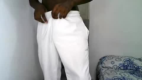 Darktemp  online show from 12/20/25, 03:35