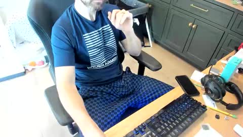 darkthoughtsahead online show from 01/13/26, 07:08