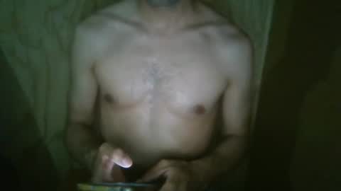 Snapshot of darktorsolive chatting on 12/17/25, 03:23 darktorsolive online show from 12/17/25, 03:23