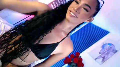 its me monica online show from 11/04/25, 04:44