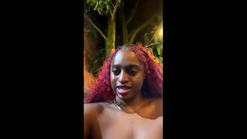 Snapshot of darle_volant chatting on 11/18/25, 03:12 Darle Volant online show from 11/18/25, 03:12