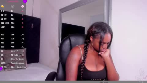 Snapshot of darle_volant chatting on 12/20/25, 10:17 Darle Volant online show from 12/20/25, 10:17