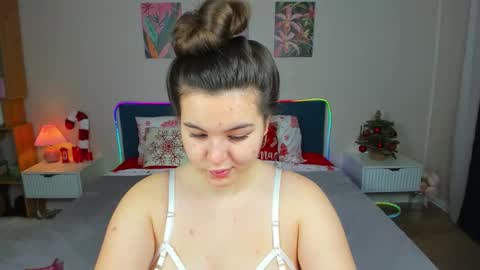 Snapshot of darlenedolce chatting on 12/20/25, 12:56 darlenedolce online show from 12/20/25, 12:56