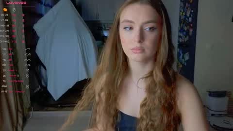 Snapshot of darlina_ryan chatting on 10/12/25, 02:38 Darlina online show from 10/12/25, 02:38