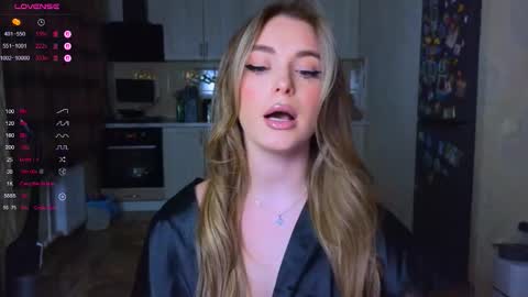 Snapshot of darlina_ryan chatting on 02/26/26, 03:33 Darlina online show from 02/26/26, 03:33