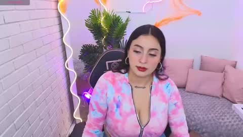 Darling online show from 10/13/25, 03:28