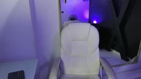 Darling online show from 03/01/25, 12:45