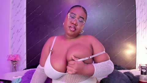 Snapshot of darnellqueen chatting on 10/07/25, 03:47  Darnell Queen online show from 10/07/25, 03:47