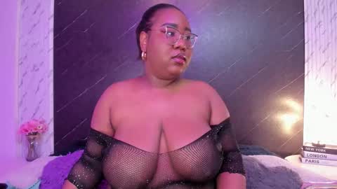 Snapshot of darnellqueen chatting on 10/21/25, 03:51  Darnell Queen online show from 10/21/25, 03:51