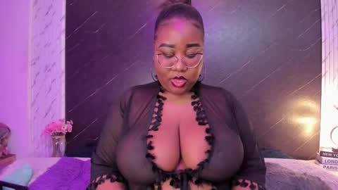 Snapshot of darnellqueen chatting on 10/24/25, 04:20  Darnell Queen online show from 10/24/25, 04:20