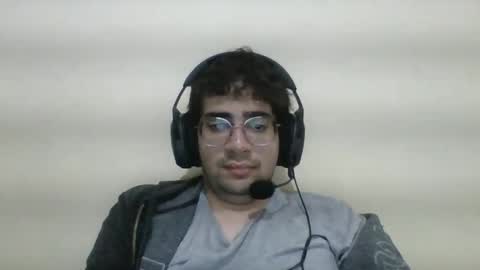 Snapshot of darque1234 chatting on 11/01/25, 01:51 darque online show from 11/01/25, 01:51