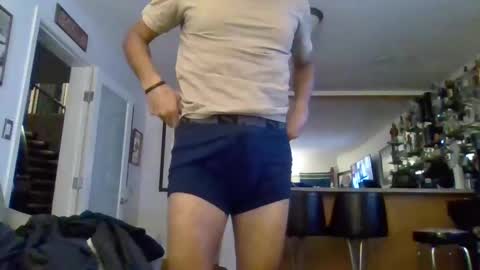 Snapshot of darryl43321 chatting on 10/30/25, 04:36 darryl43321 online show from 10/30/25, 04:36