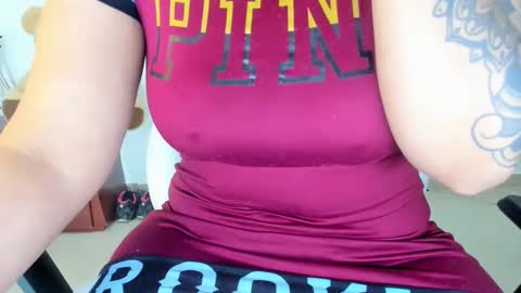 Snapshot of darsha__sahu chatting on 12/16/24, 05:27 Darsha online show from 12/16/24, 05:27