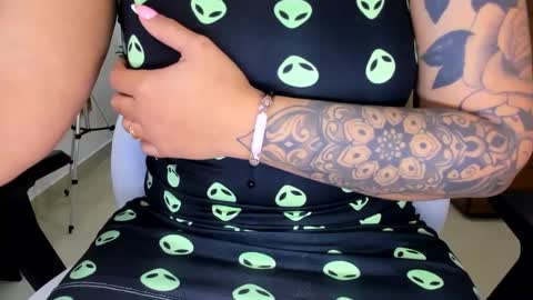 Snapshot of darsha__sahu chatting on 01/08/25, 02:14 Darsha online show from 01/08/25, 02:14