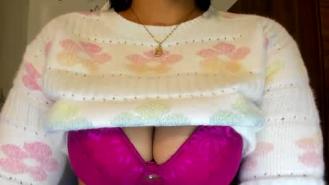 Snapshot of darsha__sahu chatting on 01/15/25, 01:45 Darsha online show from 01/15/25, 01:45
