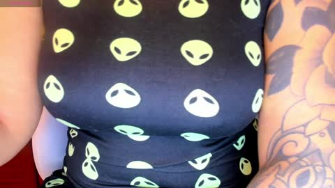 Snapshot of darsha__sahu chatting on 01/28/25, 04:08 Darsha online show from 01/28/25, 04:08