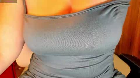 Snapshot of darsha__sahu chatting on 02/18/25, 08:49 Darsha online show from 02/18/25, 08:49