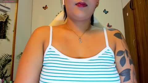 Snapshot of darsha__sahu chatting on 03/02/25, 06:05 Darsha online show from 03/02/25, 06:05
