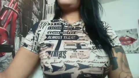 Snapshot of darsha__sahu chatting on 06/20/26, 11:40 Darsha online show from 06/20/26, 11:40