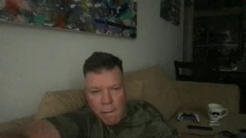 Snapshot of dartanha007 chatting on 02/23/25, 01:42 dartanha007 online show from 02/23/25, 01:42